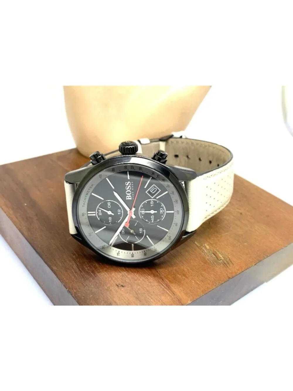 Hugo Boss Men's Watch 1513562 Quartz Chronograph Black Dial Leather Band 44mm